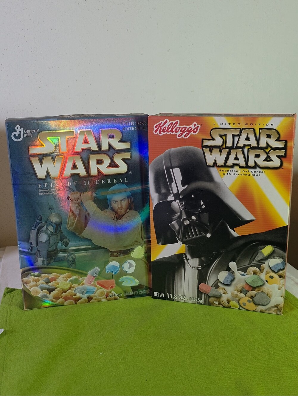 Vintage Star Wars 2006 Kellogg's Full Cereal Boxes 2 B7